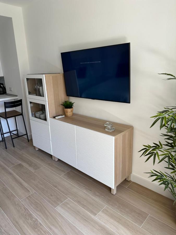 Estudio Primera Linea De Playa ベナルマデナ エクステリア 写真